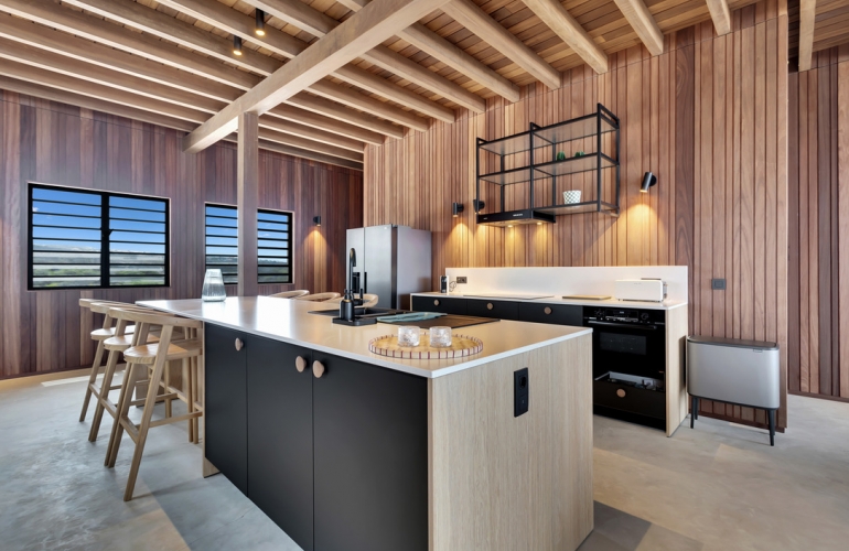 Oceanfront Reef Villa Sabadeco