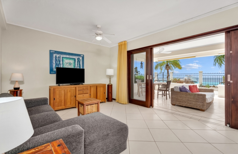 Oceanfront Apartment Playa Lechi Residence # 2