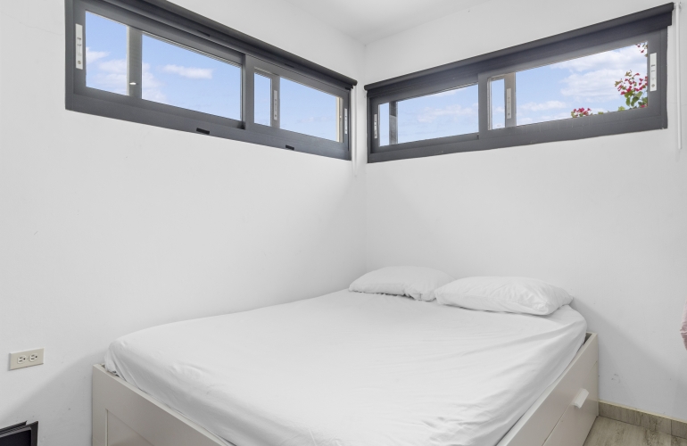 Pos Di Karaña 14 2 huizen op 1 perceel goed verhuurobject Pos Di Karaña 14 2 huizen op 1 perceel goed verhuurobject