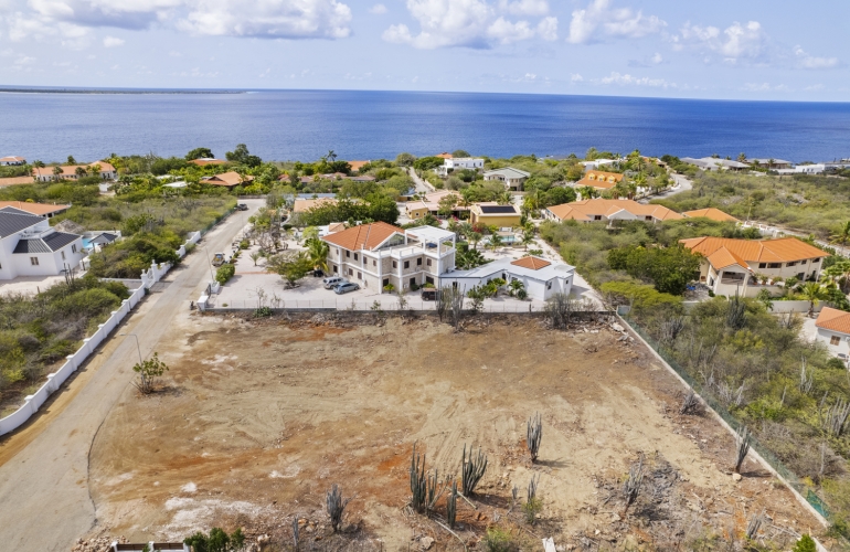 Spacious building Lot Sabadeco Crown Shores 61