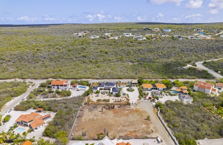 Spacious building Lot Sabadeco Crown Shores 61