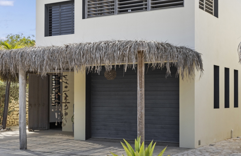 Oceanfront Villa (Vacation Rental Investment)