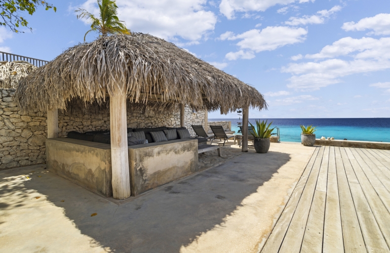 Oceanfront Villa (Vacation Rental Investment)