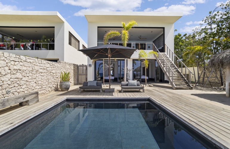 Oceanfront Villa (Vacation Rental Investment)