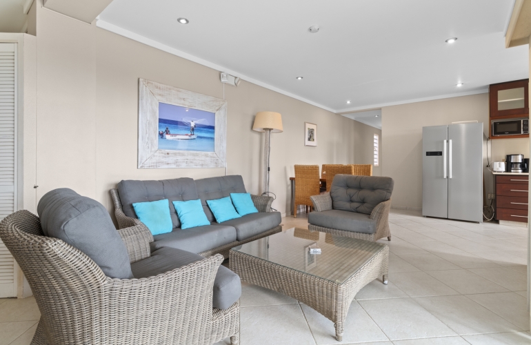 Den Laman Apartment 2 bedrooms &amp; 2 bathrooms Side Ocean View - Wahoo