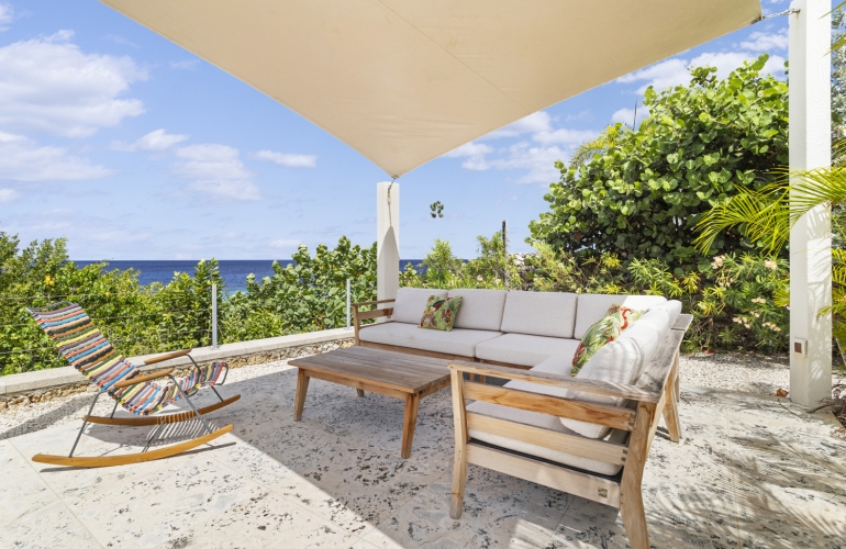 Sabadeco, Crown Keys 7 Ocean Front Villa