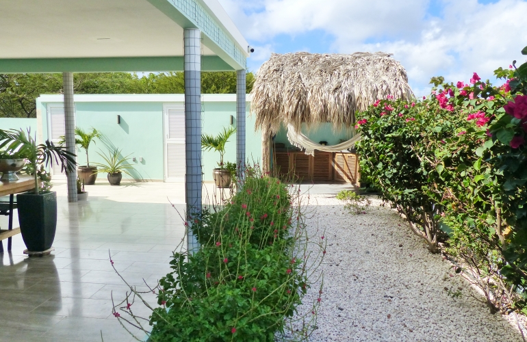 Pos Di Karaña 18 3-bedroom villa with pool