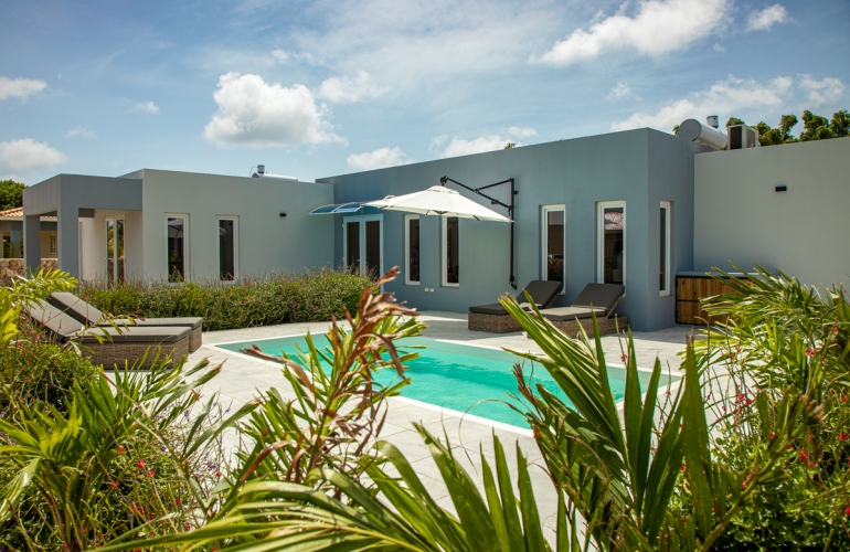 Kaya Tauro 10 villa with pool